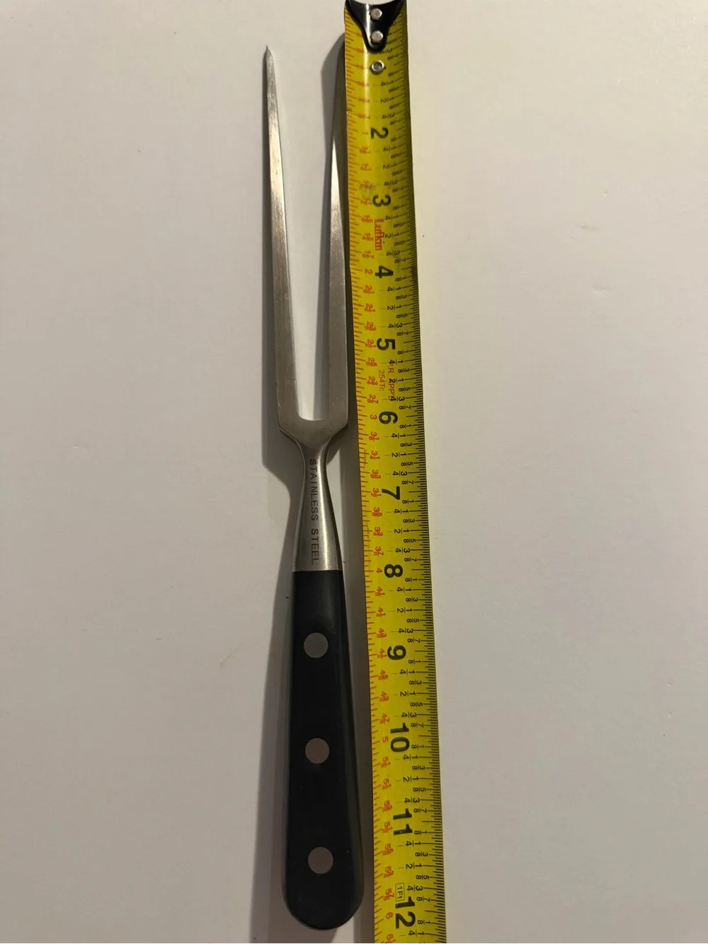 Source Unknown Black-Handled Stainless Steel Carving Fork